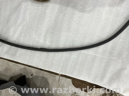 ФОТО Уплотнительная резинка боковой двери для Ford Explorer V U502 (10-19) Київ