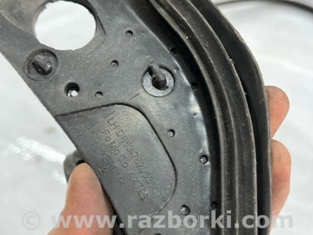 ФОТО Уплотнительная резинка боковой двери для Ford Explorer V U502 (10-19) Київ