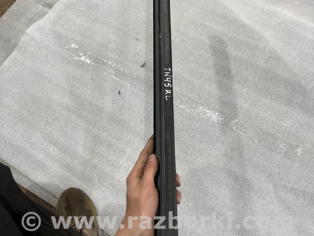 ФОТО Уплотнитель стекла двери для Ford Explorer V U502 (10-19) Київ