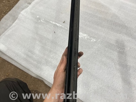 ФОТО Уплотнитель стекла двери для Ford Explorer V U502 (10-19) Київ