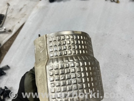 ФОТО Тепловой экран для Volkswagen Atlas/Teramont I +1 рест (17-23) Київ