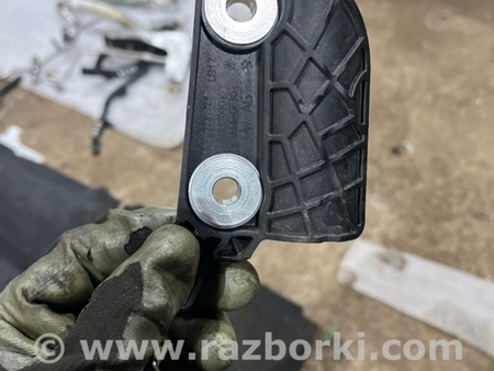 ФОТО Кронштейн для Volkswagen Atlas/Teramont I +1 рест (17-23) Київ