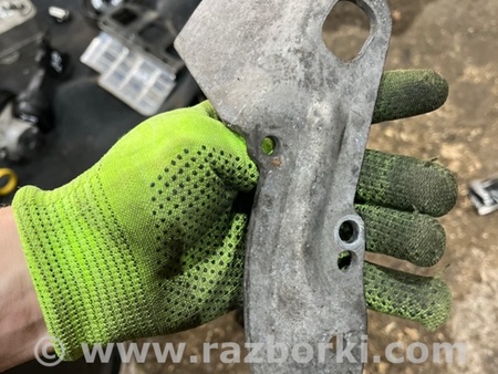 ФОТО Кронштейн для Volkswagen Atlas/Teramont I +1 рест (17-23) Київ