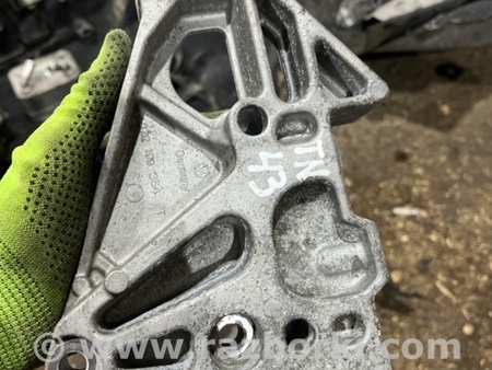 ФОТО Кронштейн для Volkswagen Atlas/Teramont I +1 рест (17-23) Київ