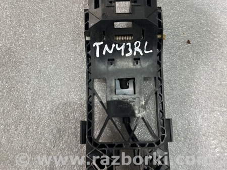 ФОТО Кронштейн ручки двери для Volkswagen Atlas/Teramont I +1 рест (17-23) Київ