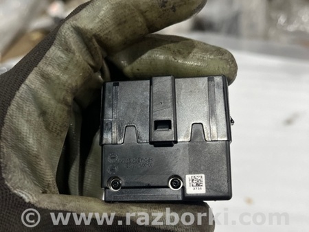 ФОТО Зарядное гнездо для Volkswagen Atlas/Teramont I +1 рест (17-23) Київ