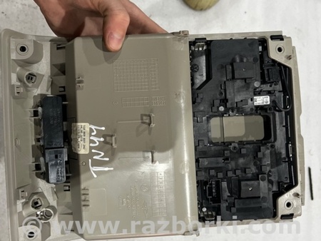 ФОТО Плафон подсветки салона для Volkswagen Atlas/Teramont I +1 рест (17-23) Київ