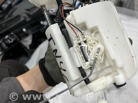 ФОТО Топливный насос для Subaru Legacy VI BN (14-19) Київ