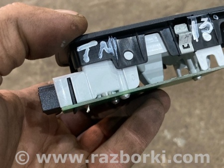 ФОТО Плафон подсветки салона для Porsche Cayenne II 958 E2/92A (10-14) Київ