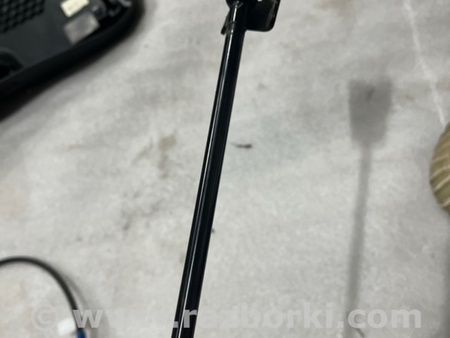 ФОТО Амортизатор крышки багажника для Subaru Crosstrek 3 GU (2022-) Київ
