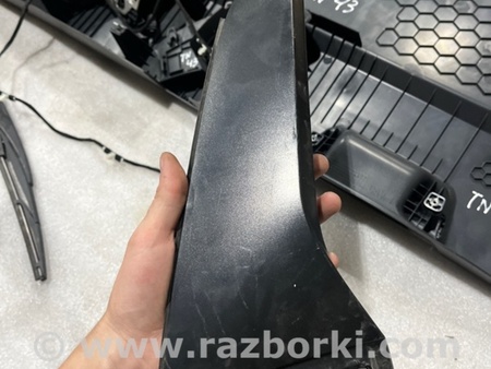 ФОТО Накладка двери багажника для Subaru Crosstrek 3 GU (2022-) Київ