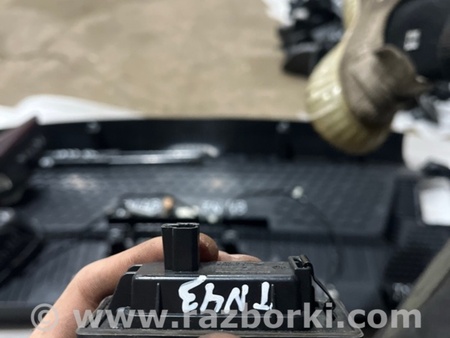 ФОТО Подсветка номера для Volkswagen Atlas/Teramont I +1 рест (17-23) Київ