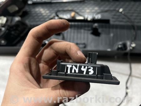 ФОТО Подсветка номера для Volkswagen Atlas/Teramont I +1 рест (17-23) Київ