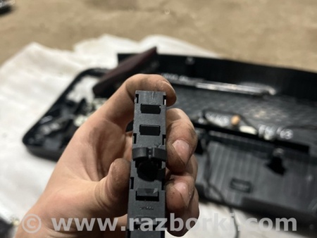 ФОТО Подсветка номера для Volkswagen Atlas/Teramont I +1 рест (17-23) Київ