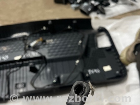 ФОТО Амортизатор двери багажника для Volkswagen Atlas/Teramont I +1 рест (17-23) Київ