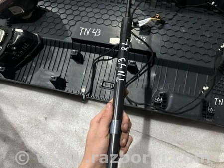 ФОТО Амортизатор двери багажника для Volkswagen Atlas/Teramont I +1 рест (17-23) Київ