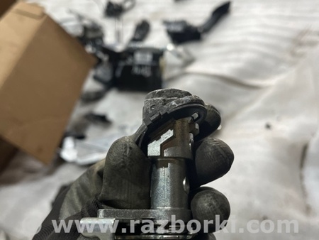 ФОТО Замок багажника для Subaru Legacy VI BN (14-19) Київ