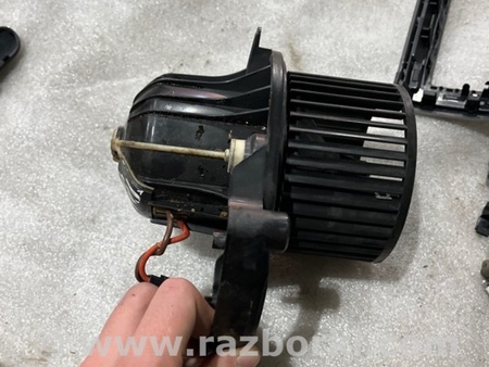 ФОТО Моторчик для Volkswagen Atlas/Teramont I +1 рест (17-23) Київ