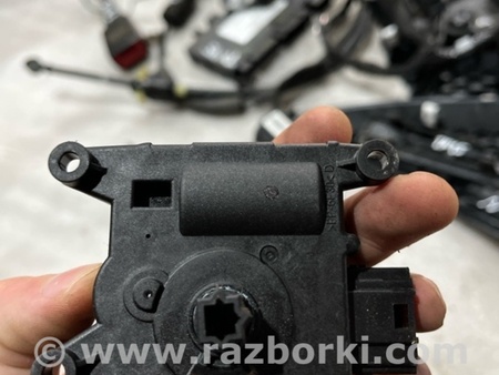 ФОТО Моторчик для Ford Explorer V U502 (10-19) Київ