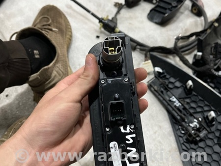 ФОТО Блок кнопок для Ford Explorer V U502 (10-19) Київ