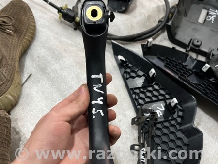 ФОТО Ручка потолка для Ford Explorer V U502 (10-19) Київ