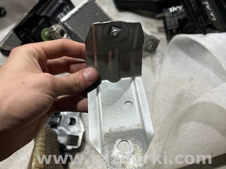 ФОТО Кронштейн для Volkswagen Atlas/Teramont I +1 рест (17-23) Київ