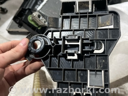 ФОТО Кронштейн для Volkswagen Atlas/Teramont I +1 рест (17-23) Київ