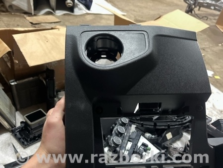 ФОТО Накладка на торпедо для Volkswagen Atlas/Teramont I +1 рест (17-23) Київ