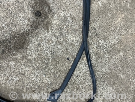 ФОТО Уплотнительная резинка боковой двери для Ford Explorer V U502 (10-19) Київ