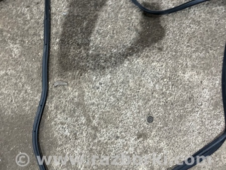 ФОТО Уплотнительная резинка боковой двери для Ford Explorer V U502 (10-19) Київ