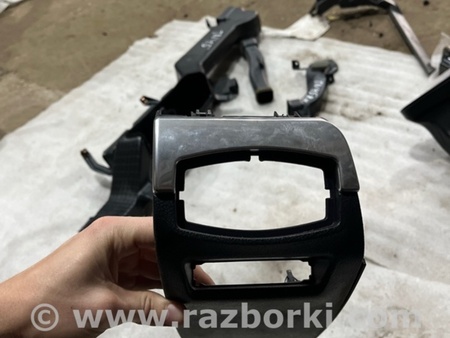 ФОТО Накладка торпедо для Ford Explorer V U502 (10-19) Київ