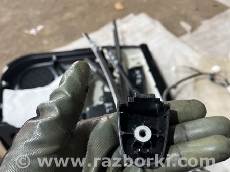 ФОТО пластик двери для Subaru Legacy VI BN (14-19) Київ