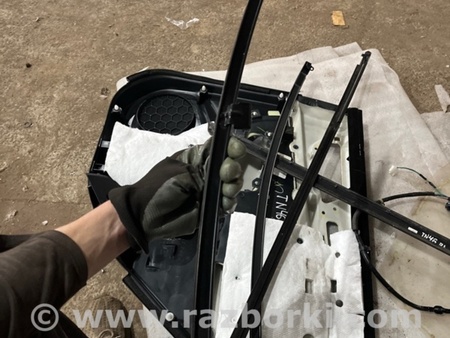 ФОТО Направляющая стекла двери для Subaru Legacy VI BN (14-19) Київ