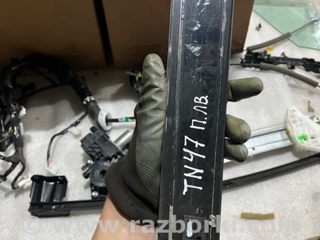 ФОТО Направляющая стекла двери для Subaru Crosstrek 3 GU (2022-) Київ