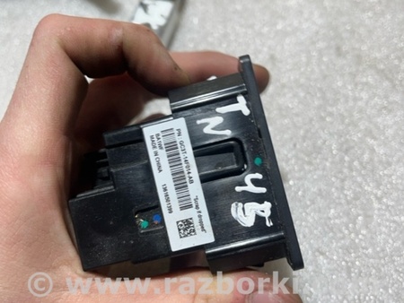 ФОТО Зарядное гнездо для Ford Explorer V U502 (10-19) Київ