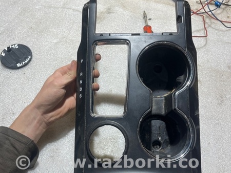 ФОТО Подстаканник для Ford Explorer V U502 (10-19) Київ