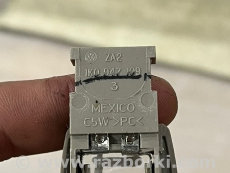 ФОТО Плафон подсветки салона для Volkswagen Atlas/Teramont I +1 рест (17-23) Київ