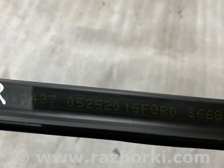 ФОТО Уплотнитель стекла двери для Ford Explorer V U502 (10-19) Київ