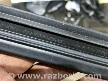 ФОТО Уплотнитель стекла двери для Volkswagen Atlas/Teramont I +1 рест (17-23) Київ