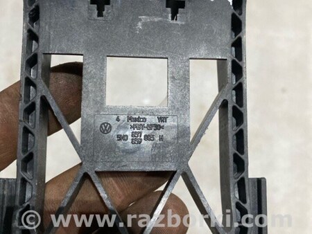 ФОТО Кронштейн ручки двери для Volkswagen Atlas/Teramont I +1 рест (17-23) Київ