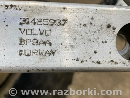 ФОТО Кронштейн для Volvo XC90 II SPA (2015-) Київ