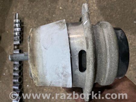 ФОТО Подушка двигателя для Porsche Cayenne II 958 E2/92A (10-14) Київ
