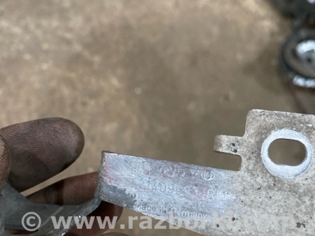 ФОТО Кронштейн для Volvo XC90 II SPA (2015-) Київ