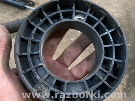 ФОТО Проставка пружины для Porsche Cayenne II 958 E2/92A (10-14) Київ