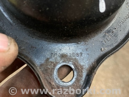 ФОТО Крепление амортизатора для Porsche Cayenne II 958 E2/92A (10-14) Київ
