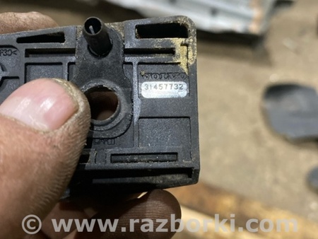 ФОТО Упор багажника для Volvo XC90 II SPA (2015-) Київ