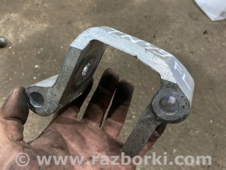 ФОТО Кронштейн для Volvo XC90 II SPA (2015-) Київ