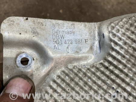 ФОТО Тепловой экран для Audi (Ауди) A3 III 8V (12-20) Київ