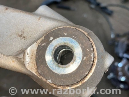 ФОТО Цапфа для Subaru Legacy VII BW (19-25) Київ