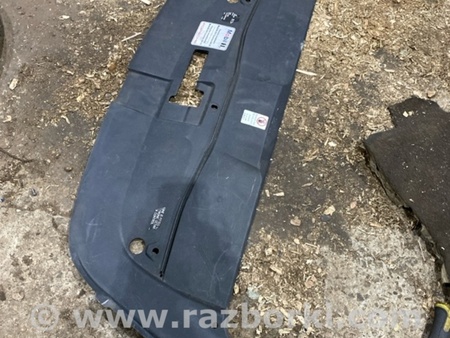 ФОТО Накладка замка капота для Porsche Cayenne II 958 E2/92A (10-14) Київ